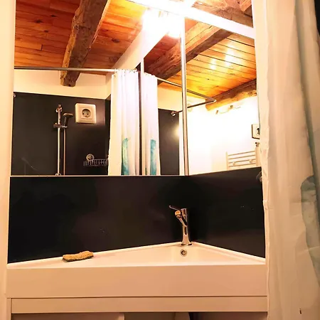 De La Bastide, 30750 Holiday home *