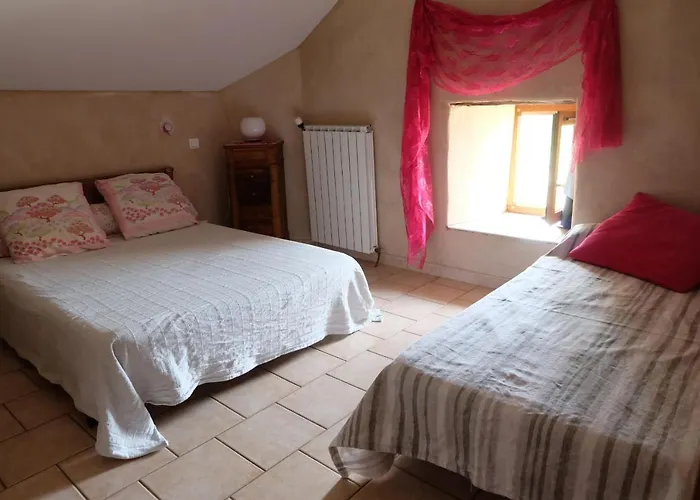 Casa de Férias De La Bastide, 30750 *